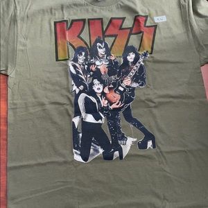 Army Green KISS tshirt